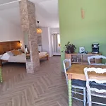 Casa Dani Studio's, Tomar 3* Carregueiros