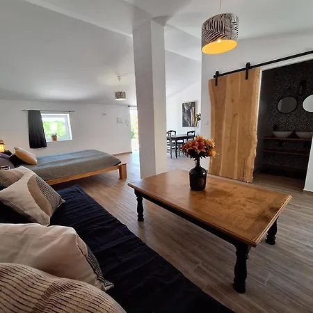 Casa Dani Studio's, Tomar 3* Carregueiros