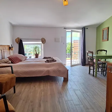 Casa Dani Studio's, Tomar 3* Carregueiros