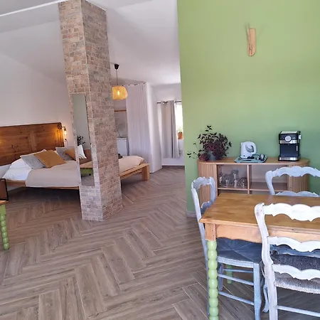 Casa Dani Studio's, Tomar * Carregueiros