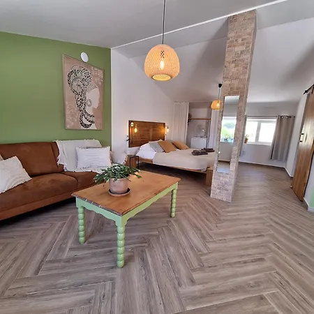 Alojamento de Acomodação e Pequeno-almoço Casa Dani Studio's, Tomar