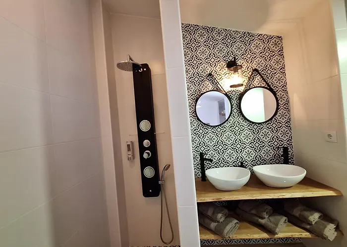 Casa Dani Studio's, Tomar Carregueiros